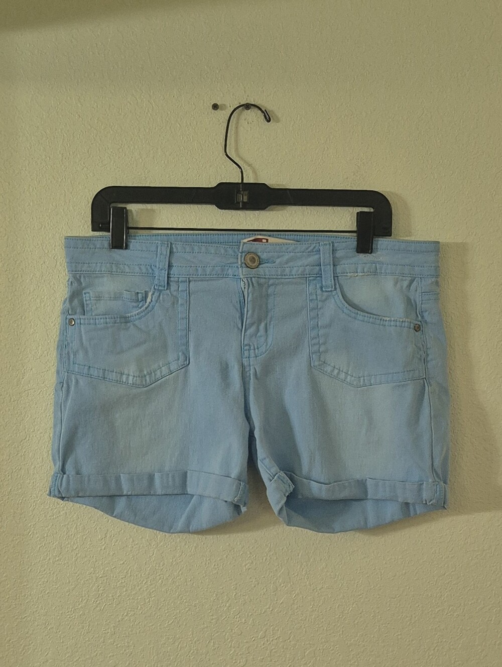lei Light Blue Women’s Rolled Hem Jean Shorts